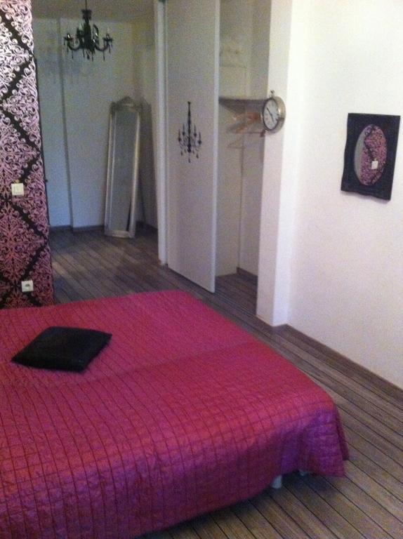 Bed and Breakfast La Cathare Лезиньян-Корбьер Номер фото
